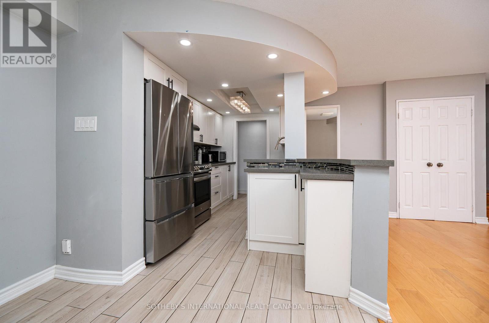 Th03 - 89 Mccaul Street, Toronto, Ontario  M5T 2X3 - Photo 7 - C12536676