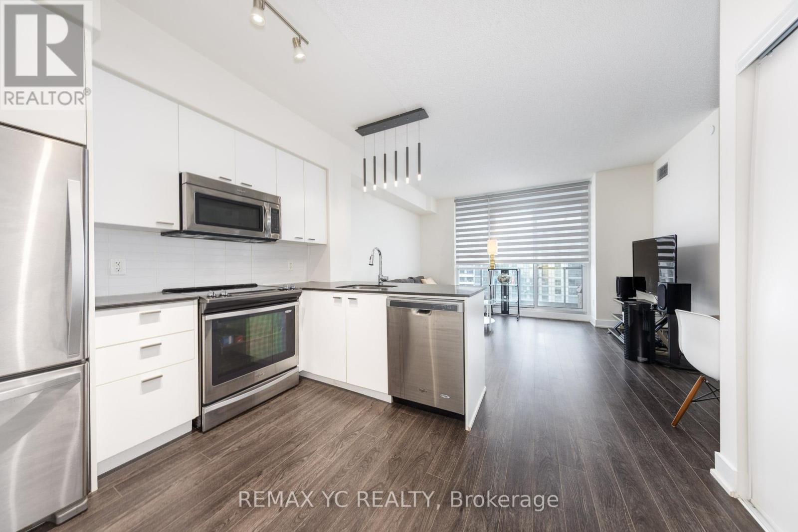 2509 - 30 Roehampton Avenue, Toronto, Ontario M4P 0B9 - Photo 5 - C12537086