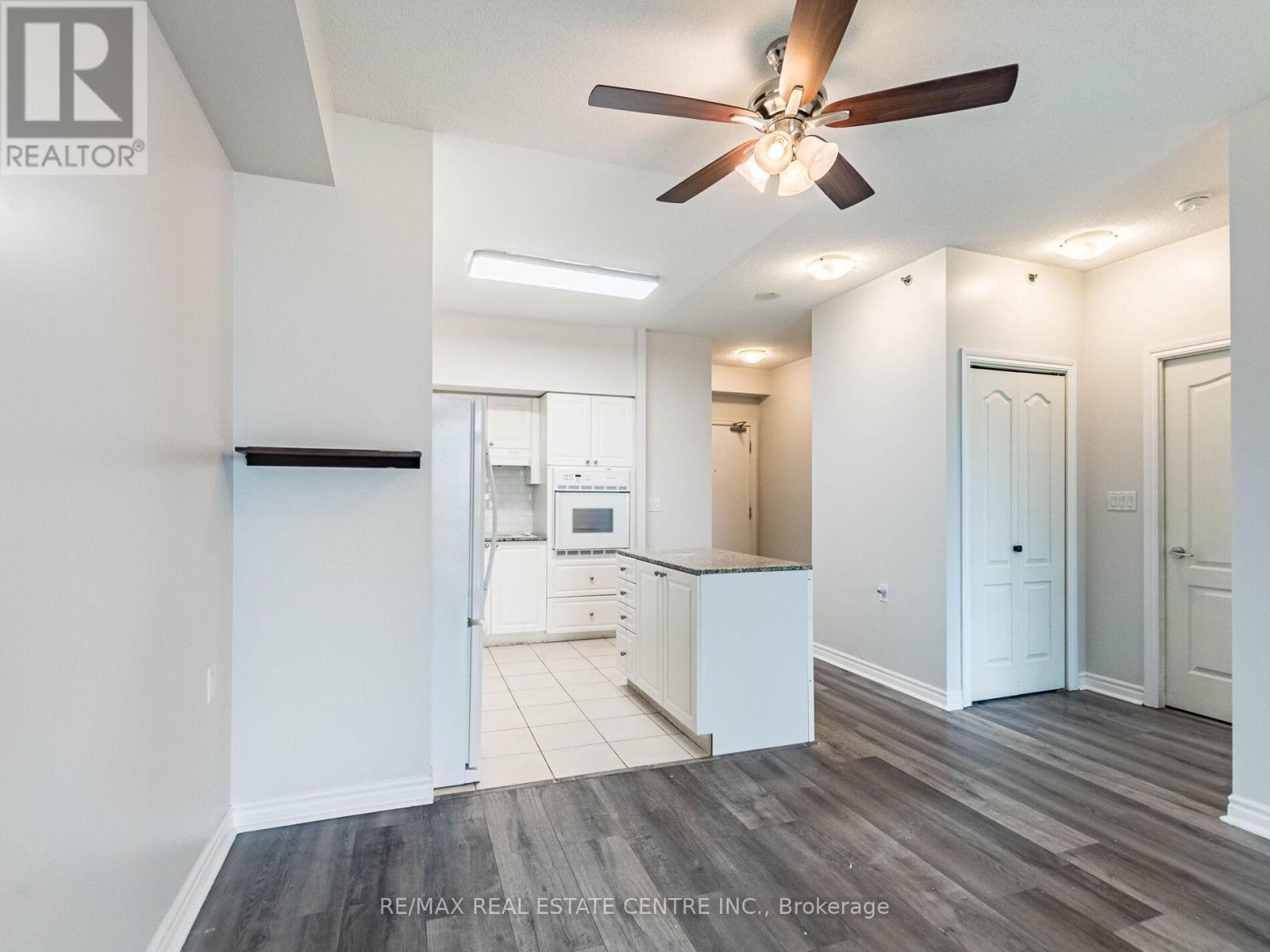 309 - 810 Scollard Court, Mississauga, Ontario  L5V 0A4 - Photo 22 - W12535412