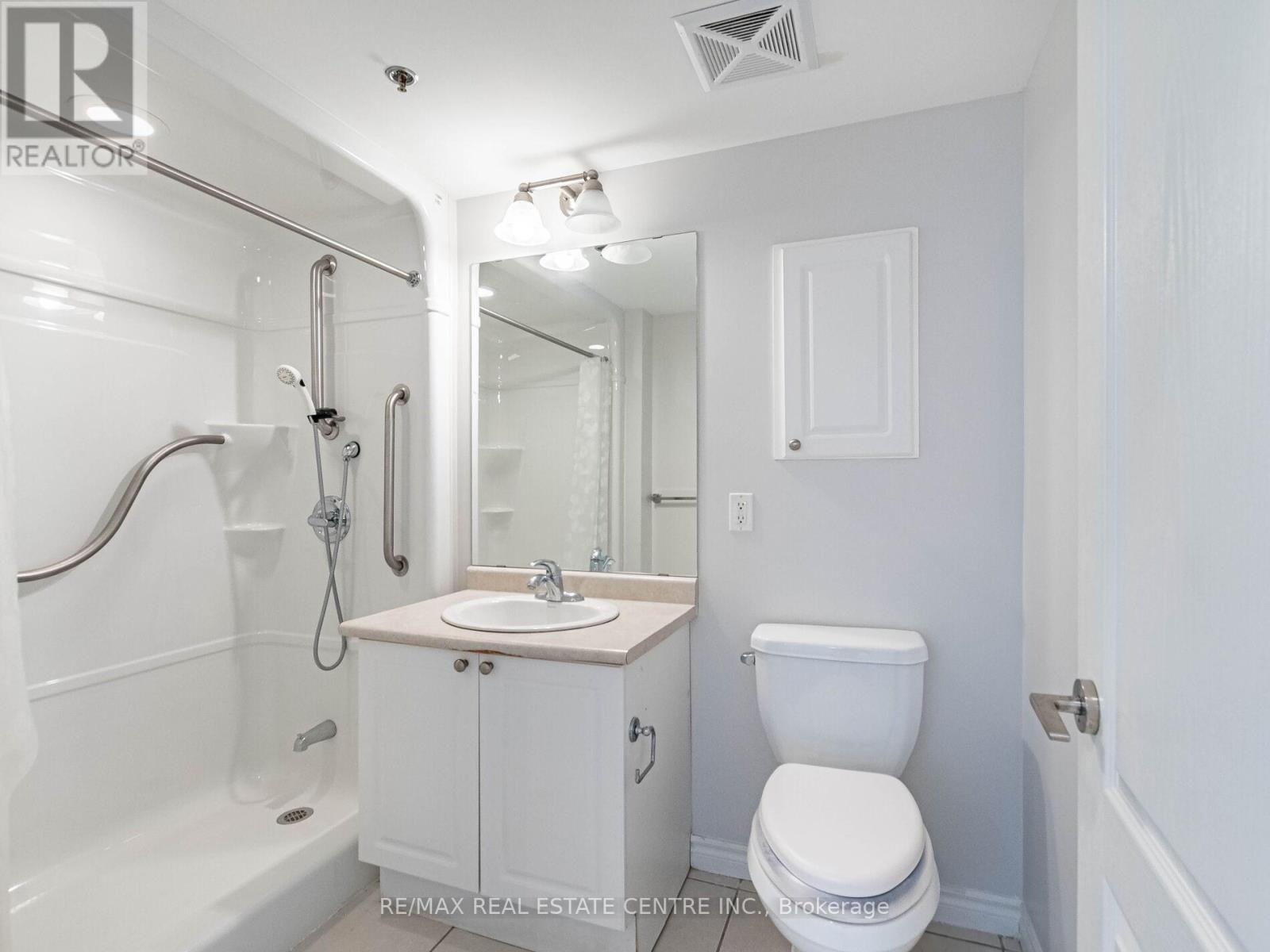 309 - 810 Scollard Court, Mississauga, Ontario  L5V 0A4 - Photo 34 - W12535412