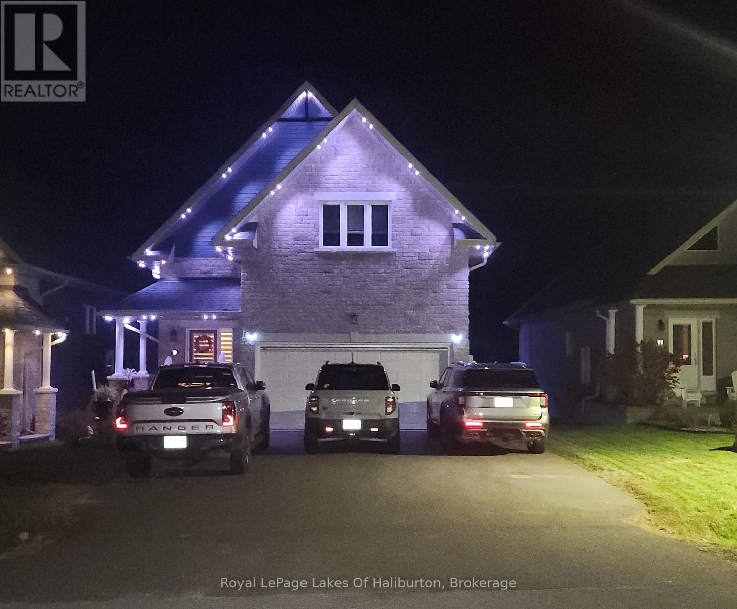 9 Webb Circle, Dysart Et Al, Ontario  K0M 1S0 - Photo 37 - X12475965