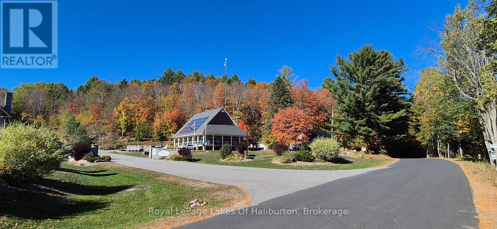 9 Webb Circle, Dysart Et Al, Ontario  K0M 1S0 - Photo 42 - X12475965