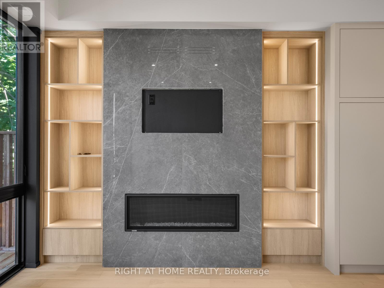 57 Alameda Avenue, Toronto, Ontario  M6C 3W3 - Photo 12 - C12537322