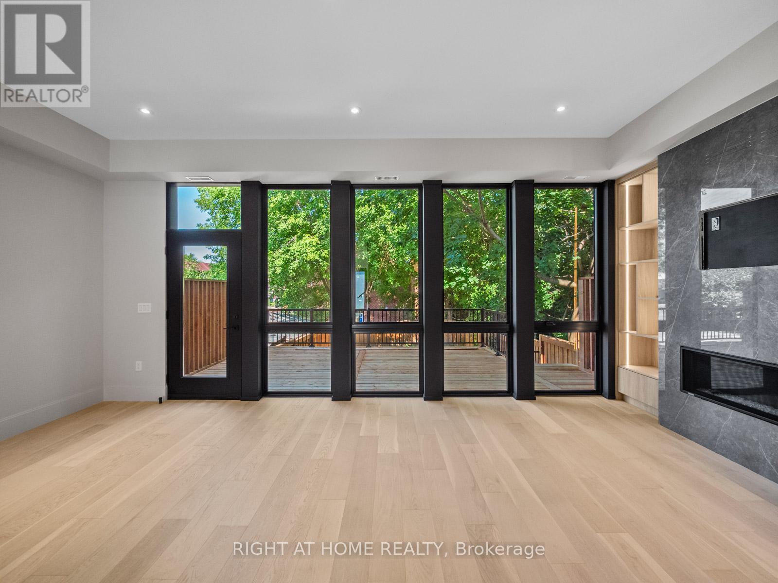 57 Alameda Avenue, Toronto, Ontario  M6C 3W3 - Photo 13 - C12537322