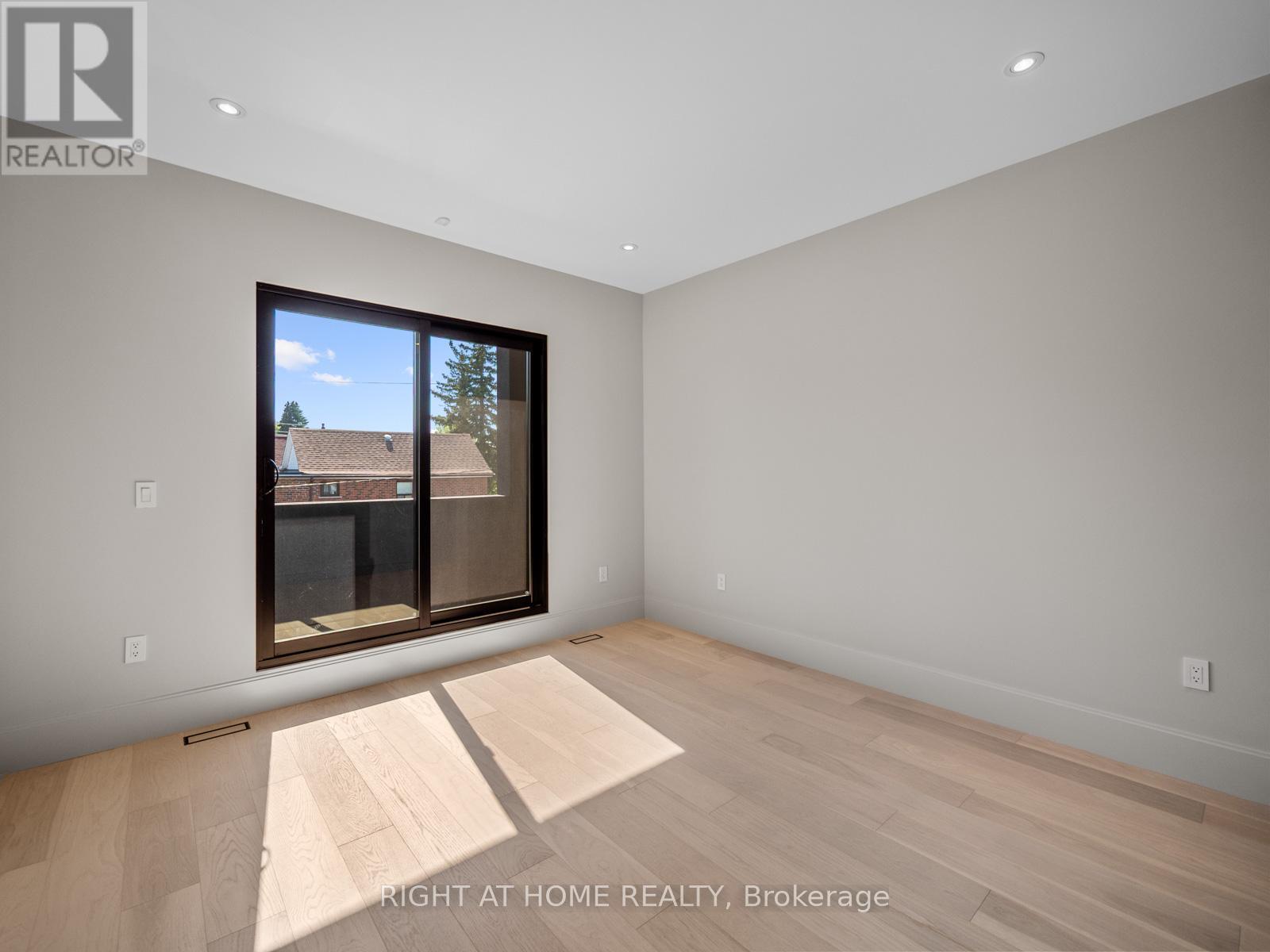 57 Alameda Avenue, Toronto, Ontario  M6C 3W3 - Photo 31 - C12537322