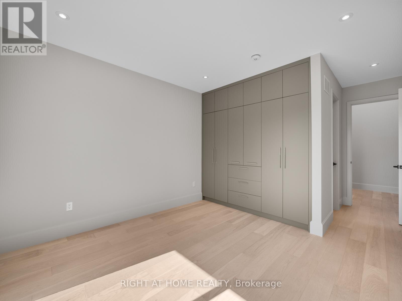 57 Alameda Avenue, Toronto, Ontario  M6C 3W3 - Photo 32 - C12537322