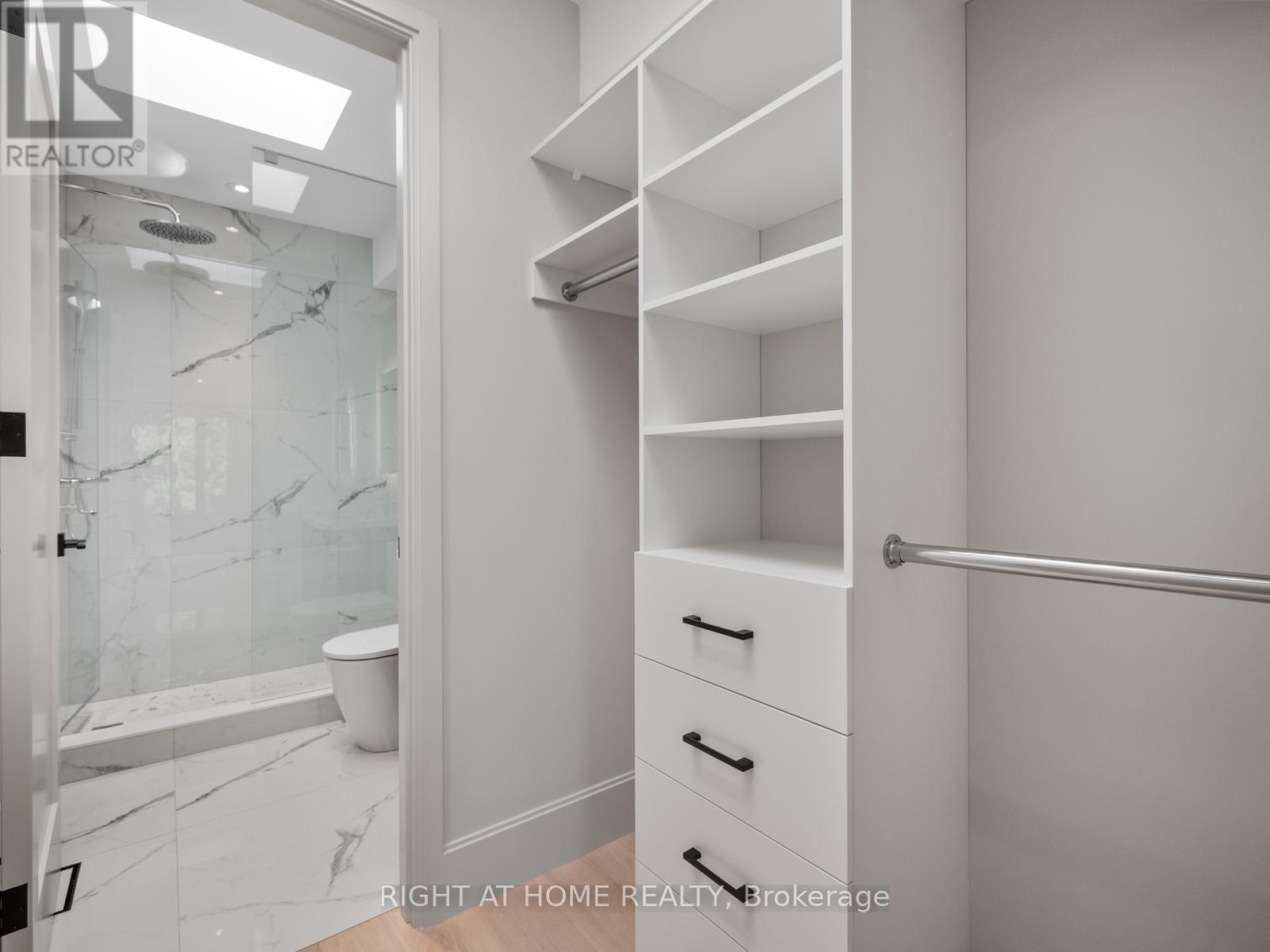 57 Alameda Avenue, Toronto, Ontario  M6C 3W3 - Photo 37 - C12537322