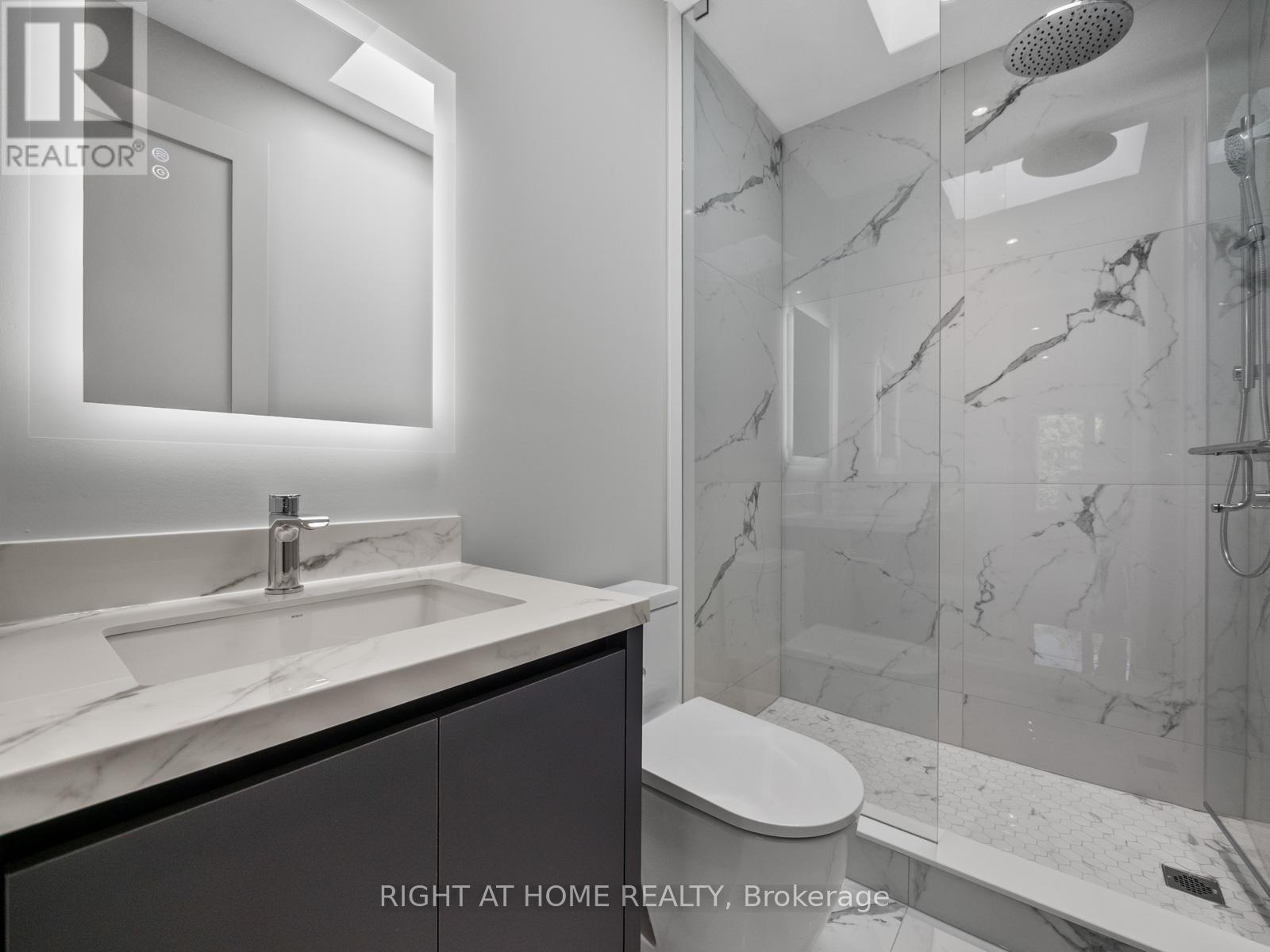 57 Alameda Avenue, Toronto, Ontario  M6C 3W3 - Photo 41 - C12537322