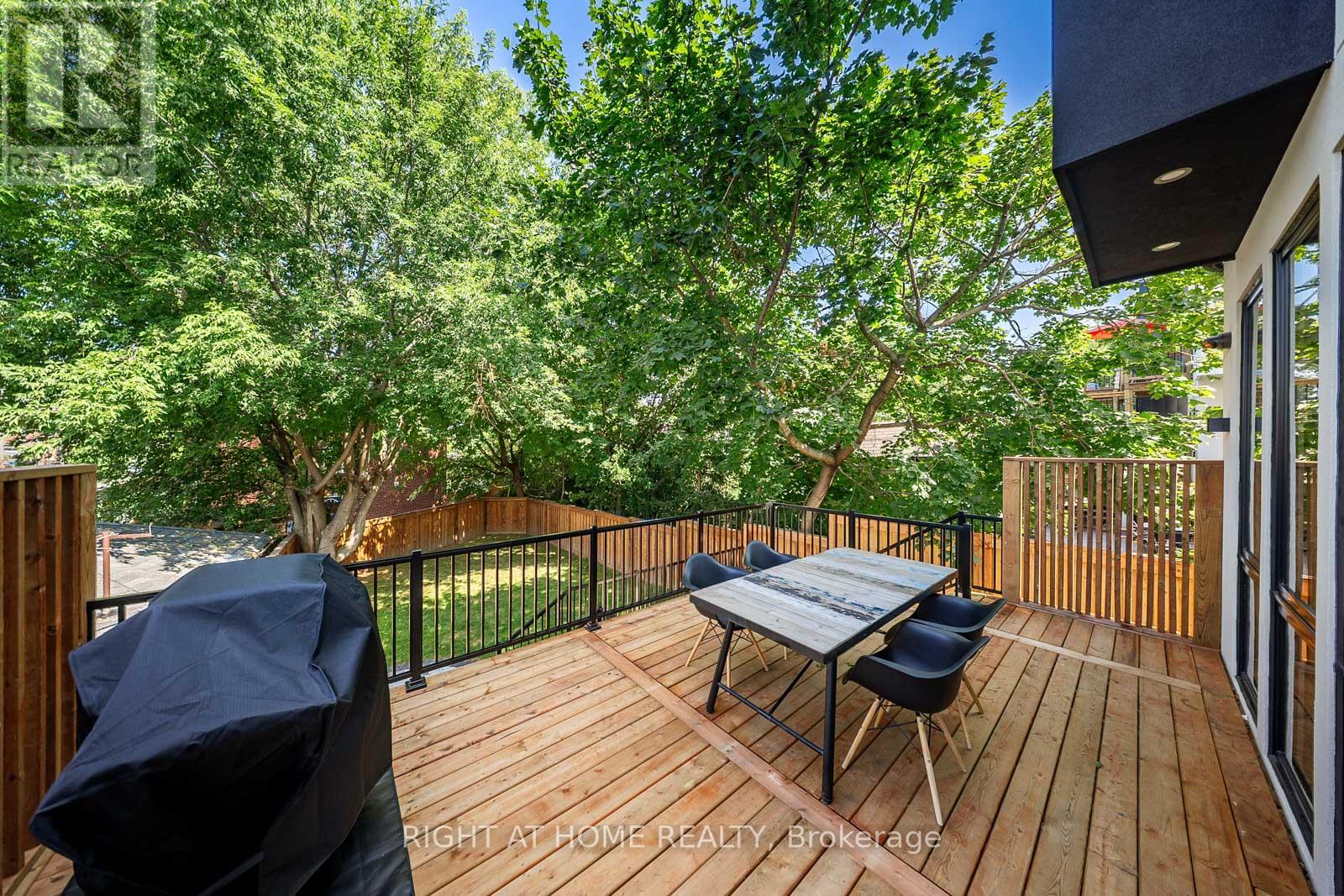 57 Alameda Avenue, Toronto, Ontario  M6C 3W3 - Photo 47 - C12537322