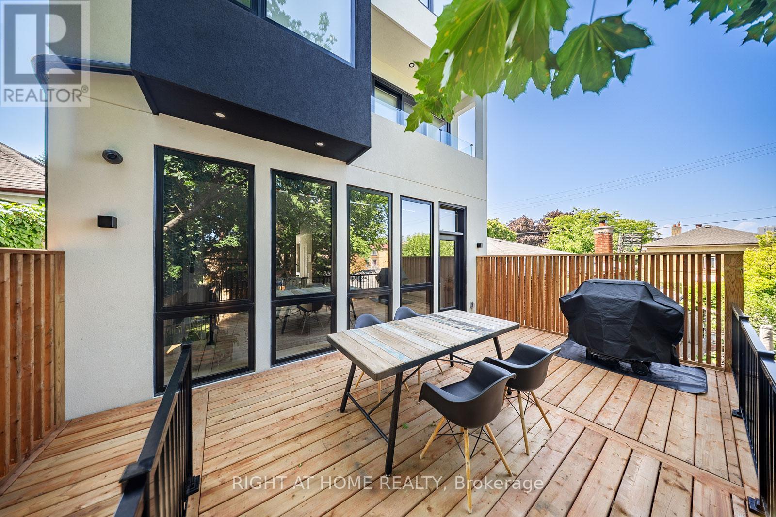 57 Alameda Avenue, Toronto, Ontario  M6C 3W3 - Photo 49 - C12537322