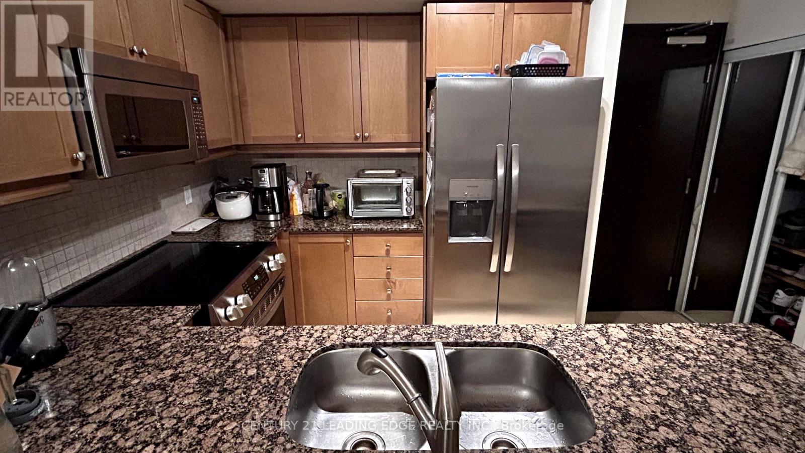 1602 - 1105 Leslie Street, Toronto, Ontario  M3C 4G9 - Photo 5 - C12537332