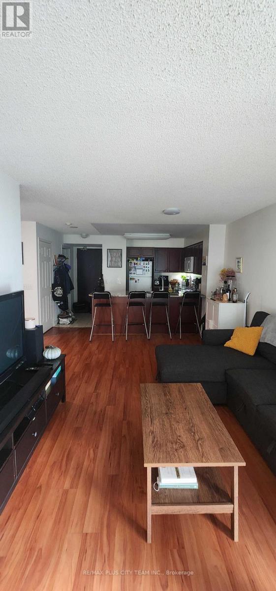 1512 - 30 Grand Trunk Crescent, Toronto, Ontario  M5J 3A4 - Photo 4 - C12537354