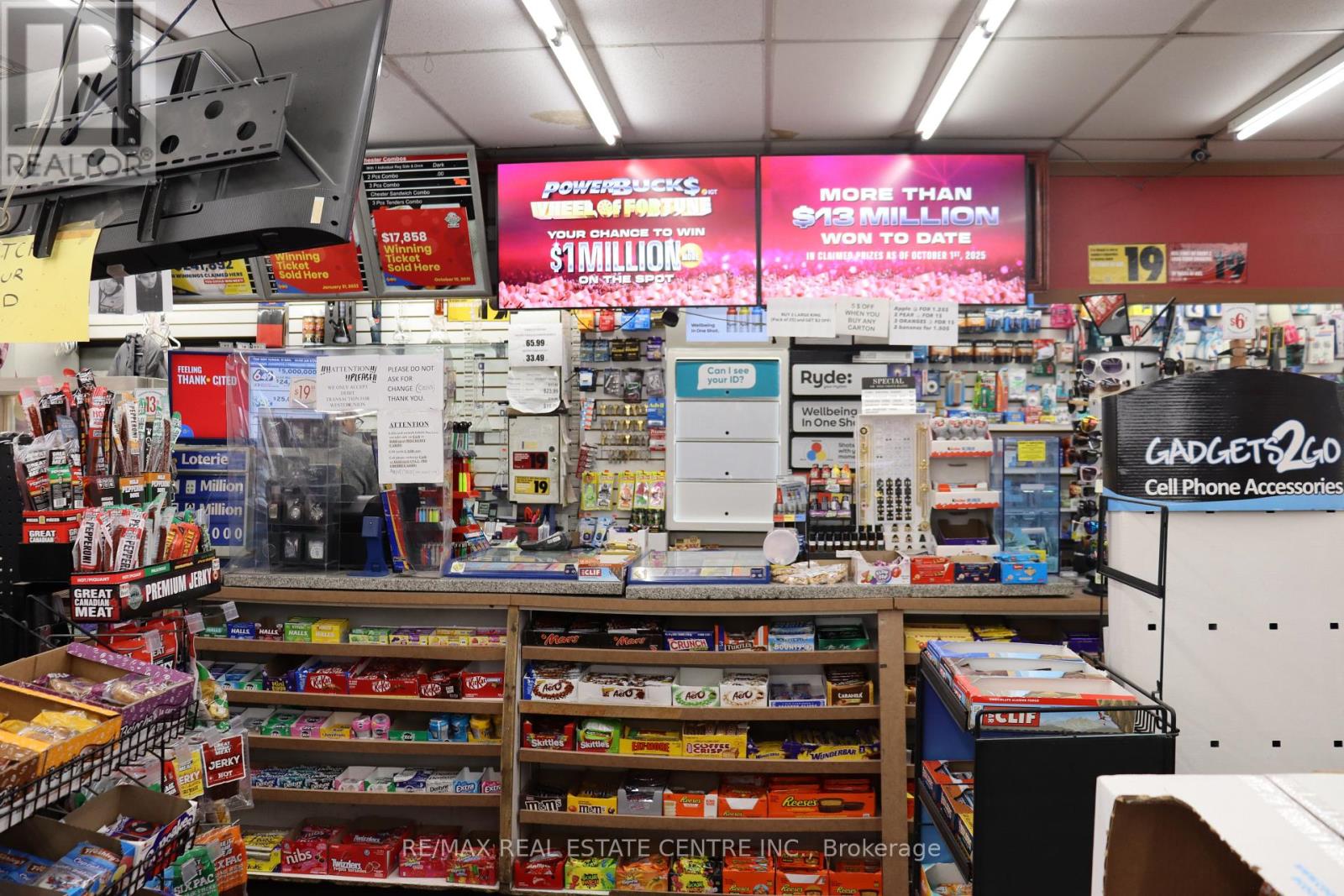 1269 College Street, Toronto, Ontario M6H 1C5 - Photo 3 - C12537372