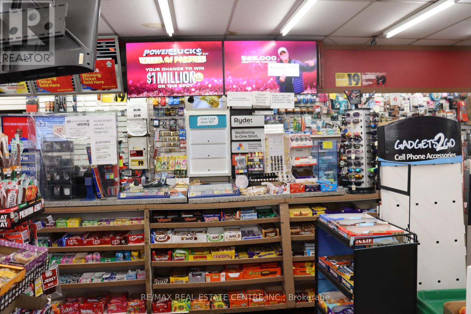 1269 College Street, Toronto, Ontario M6H 1C5 - Photo 4 - C12537372