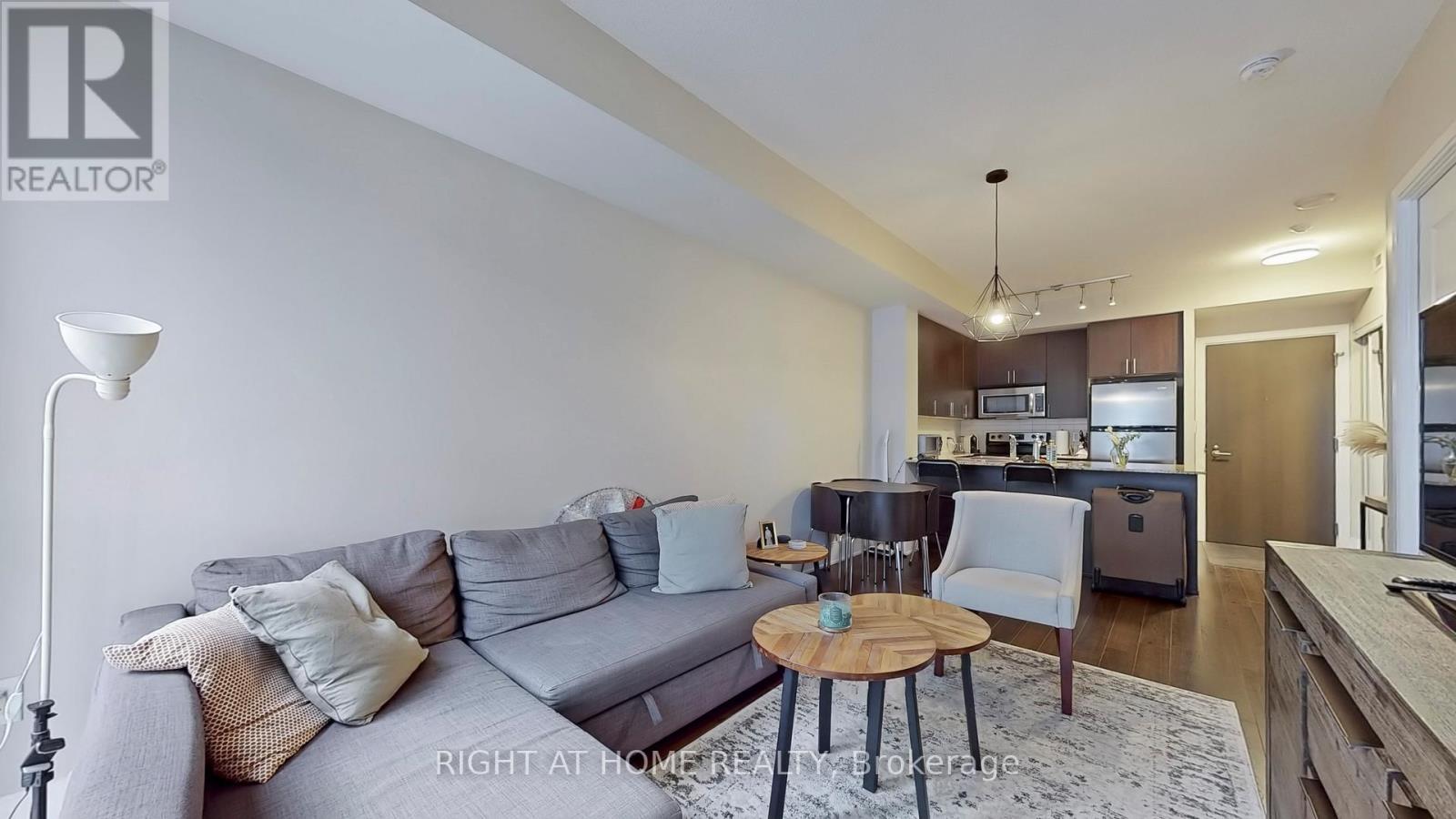 907 - 560 Front Street W, Toronto, Ontario  M5V 1C1 - Photo 3 - C12537414