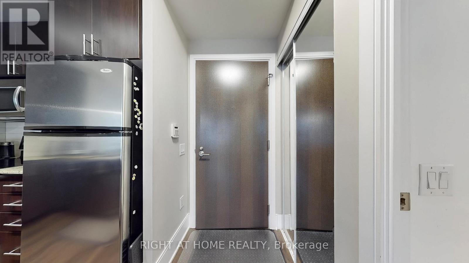 907 - 560 Front Street W, Toronto, Ontario  M5V 1C1 - Photo 6 - C12537414