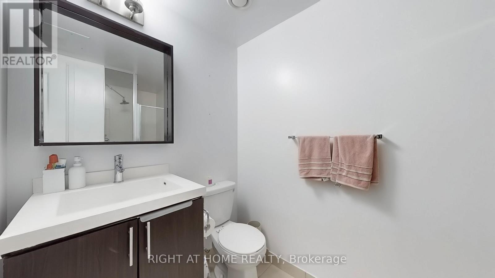 907 - 560 Front Street W, Toronto, Ontario  M5V 1C1 - Photo 9 - C12537414