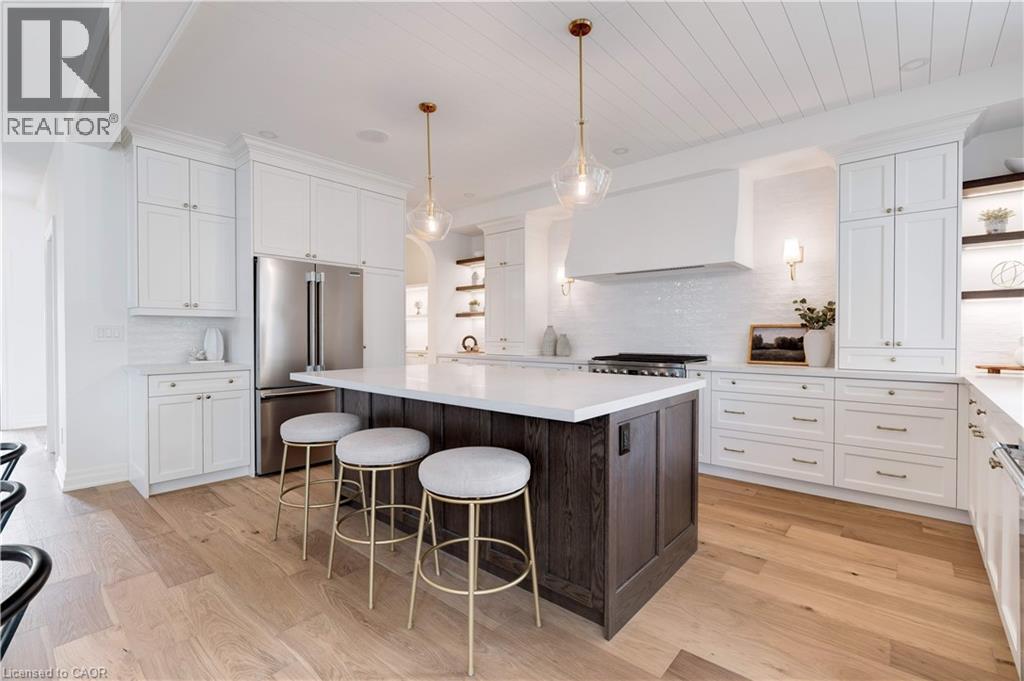 684 Peele Boulevard, Burlington, Ontario  L7R 3B9 - Photo 14 - 40787707