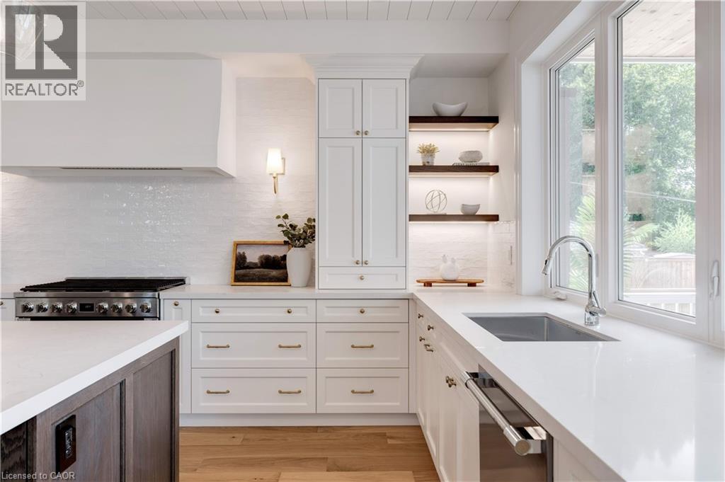 684 Peele Boulevard, Burlington, Ontario  L7R 3B9 - Photo 16 - 40787707