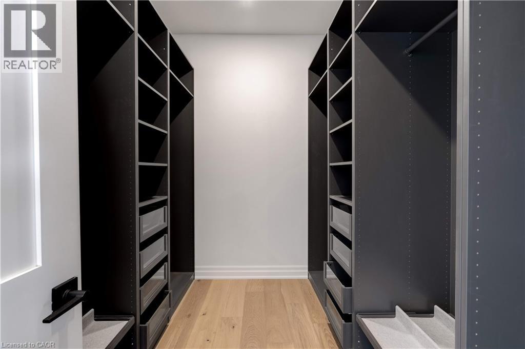 684 Peele Boulevard, Burlington, Ontario  L7R 3B9 - Photo 25 - 40787707