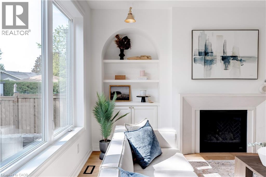 684 Peele Boulevard, Burlington, Ontario  L7R 3B9 - Photo 9 - 40787707