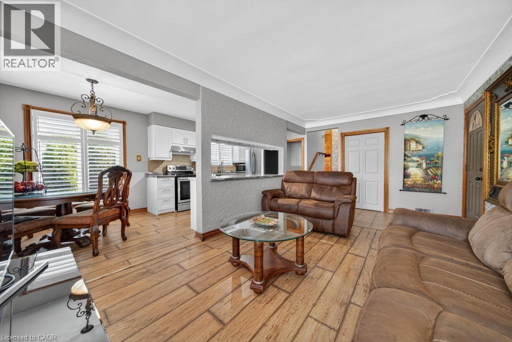 117 Sunrise Drive, Hamilton, Ontario  L8K 4C5 - Photo 9 - 40787618