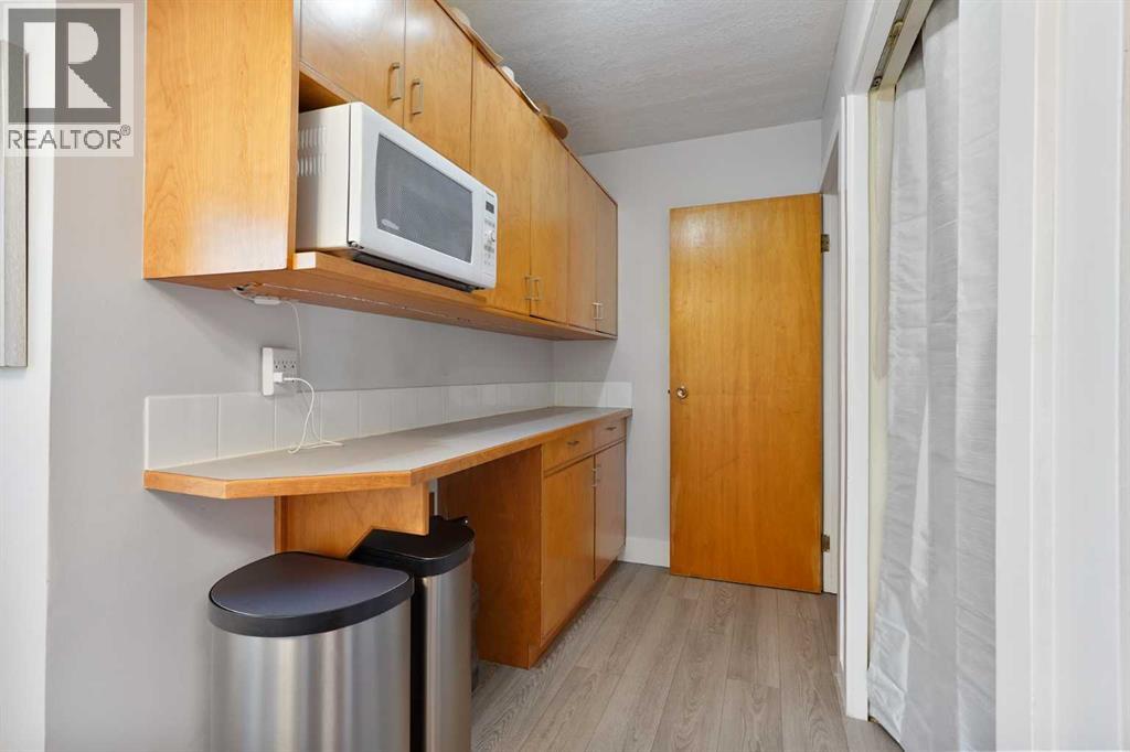 486n 100e, Raymond, Alberta  T0K 2S0 - Photo 10 - A2263960