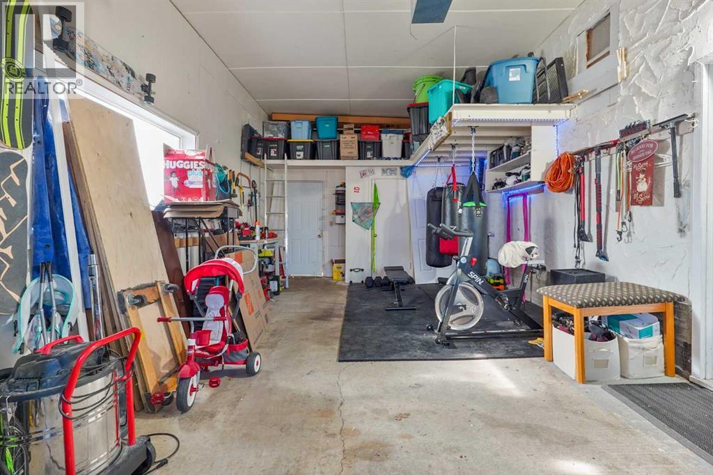 486n 100e, Raymond, Alberta  T0K 2S0 - Photo 39 - A2263960