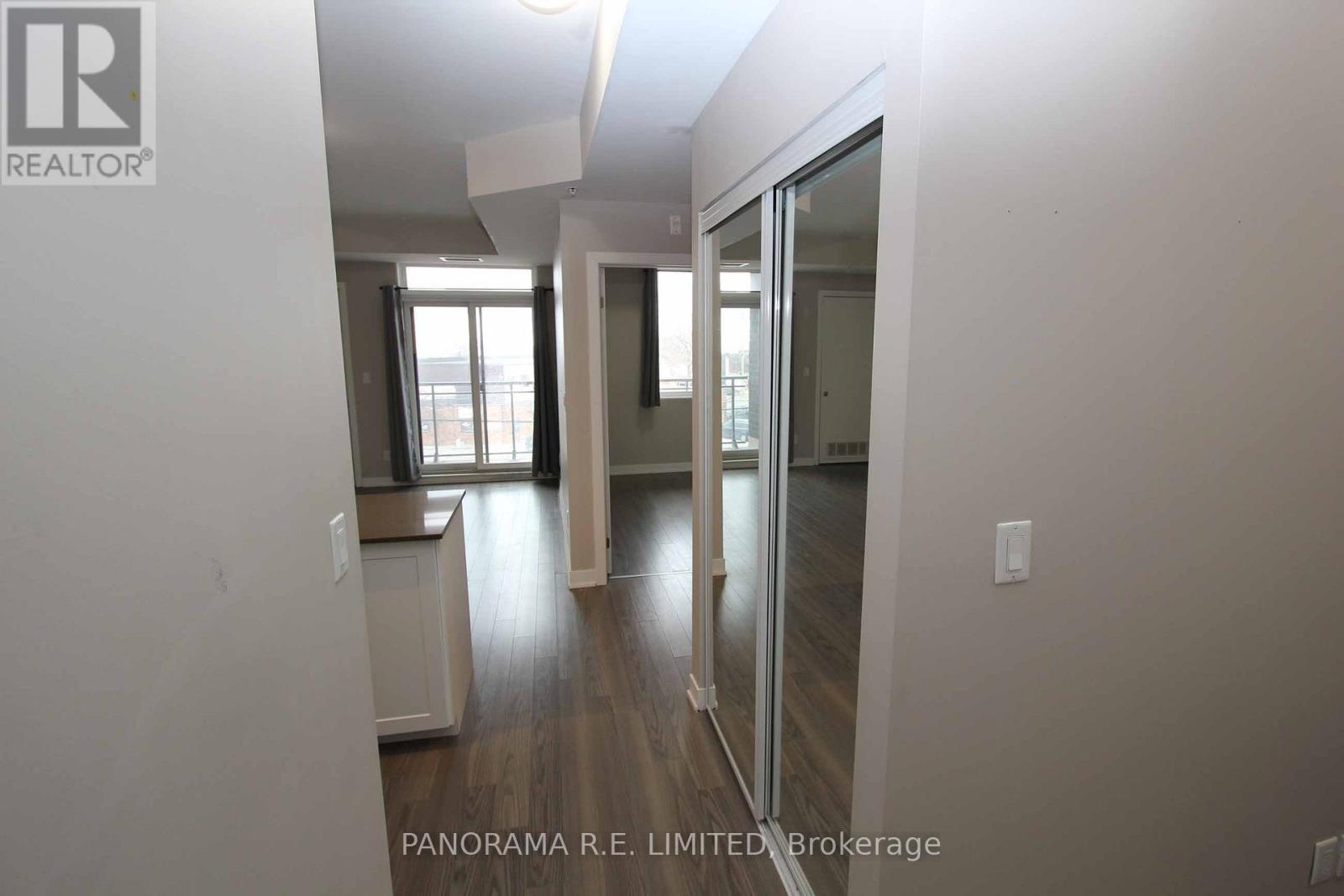 318 - 3560 St Clair Avenue E, Toronto, Ontario  M1K 2A7 - Photo 13 - E12537324