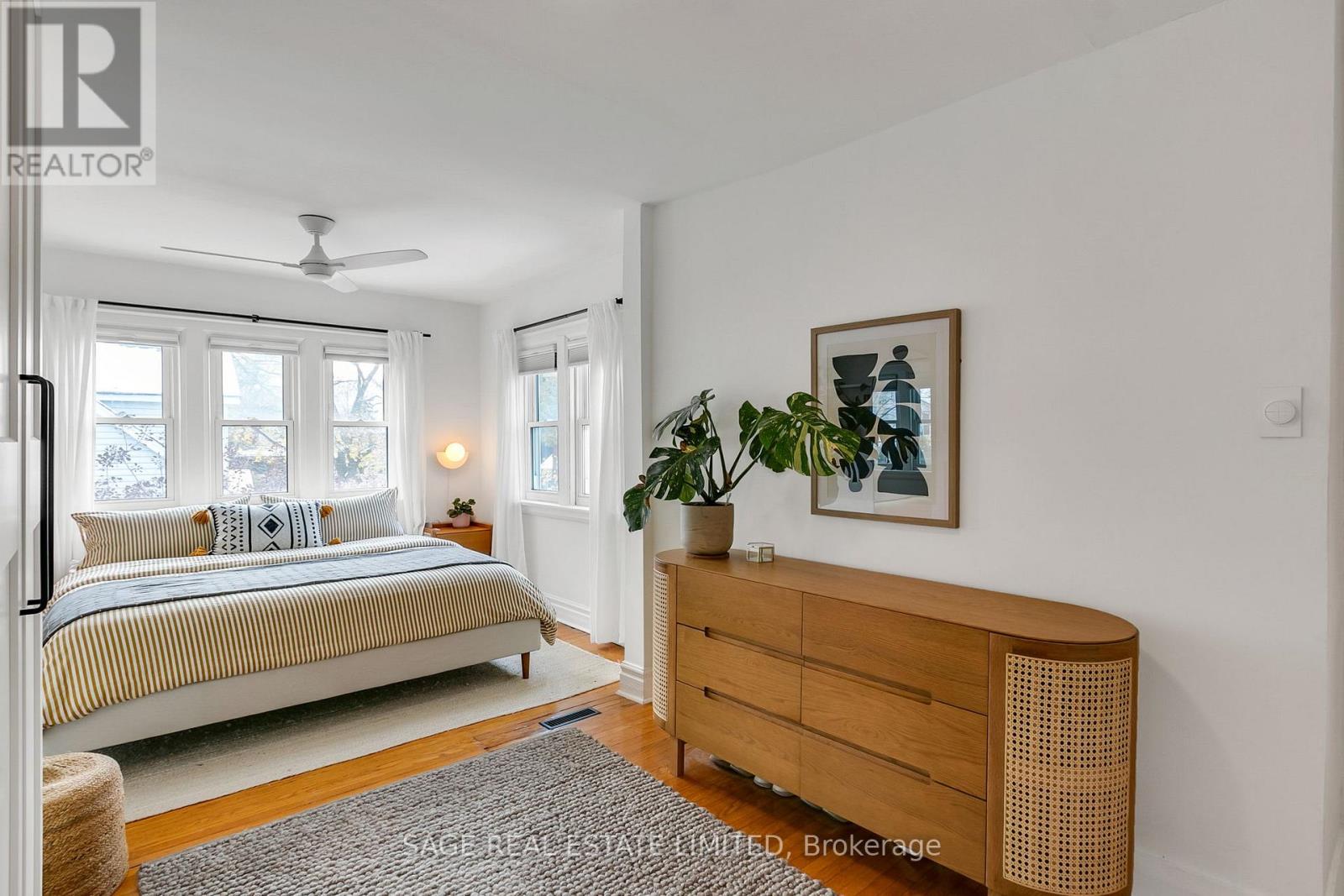 40 Kildonan Road, Toronto, Ontario M4E 2N6 - Photo 16 - E12537334