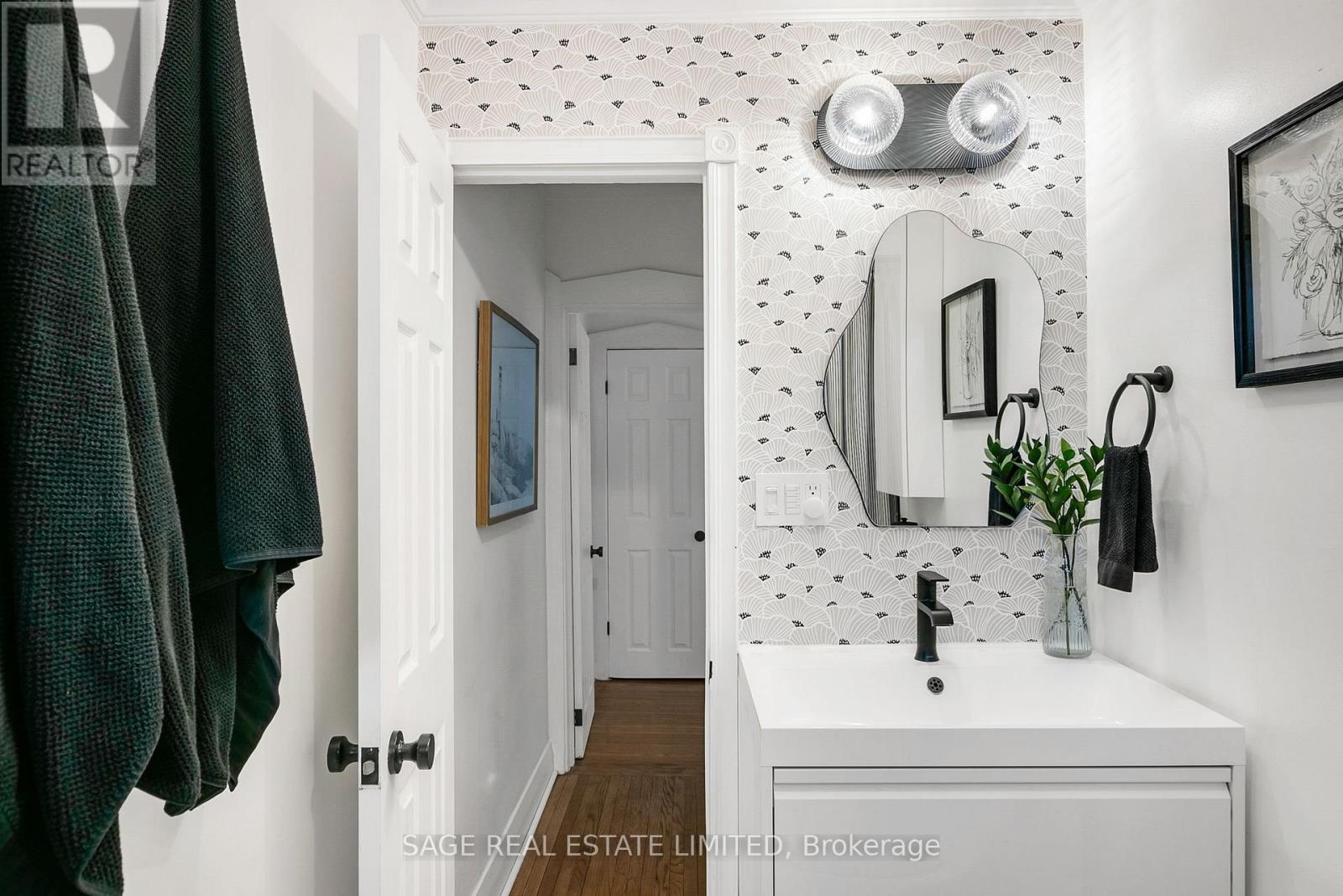 40 Kildonan Road, Toronto, Ontario M4E 2N6 - Photo 25 - E12537334