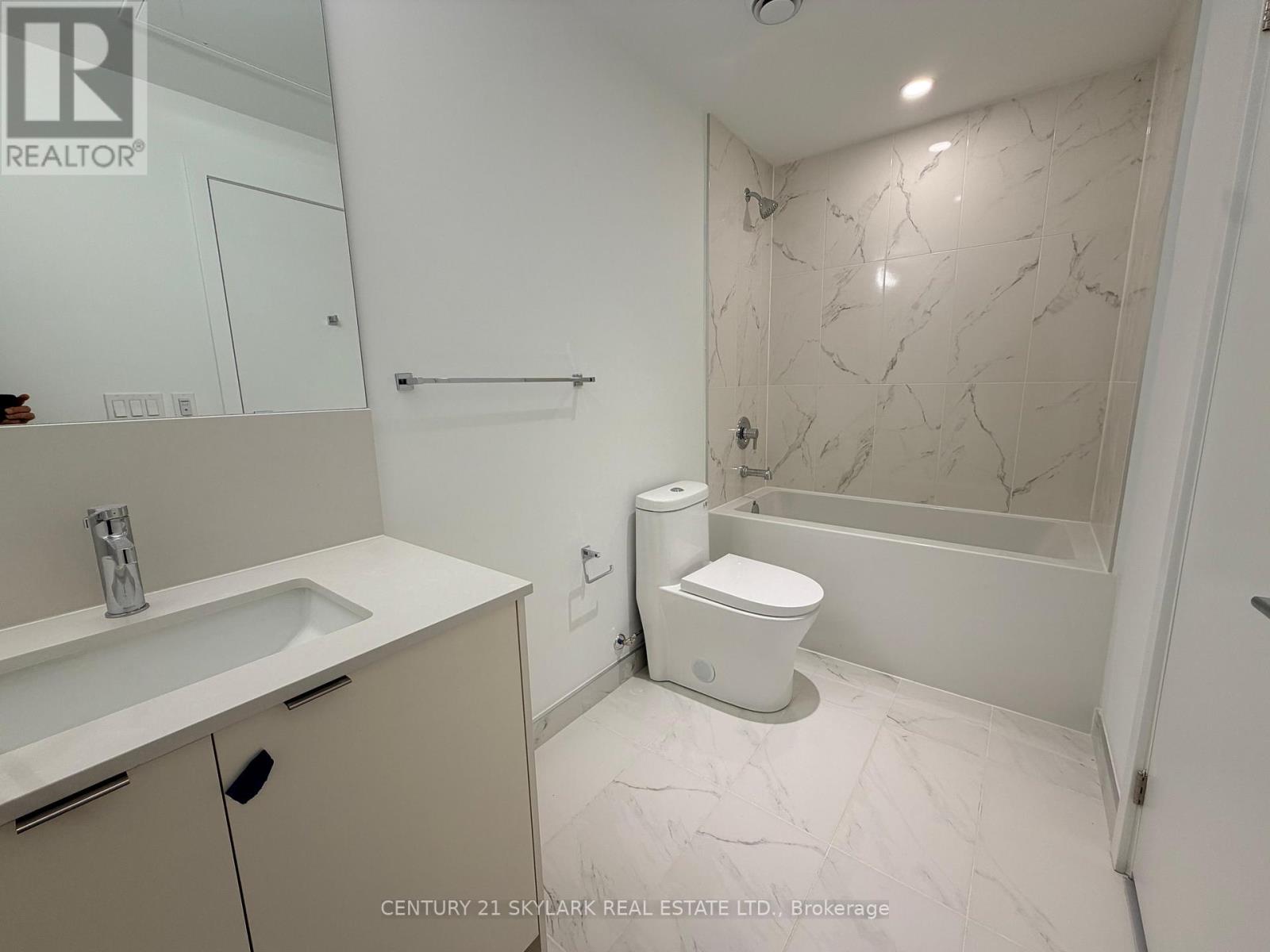 148d - 1614 Charles Street, Whitby, Ontario  L1N 0P5 - Photo 11 - E12537388