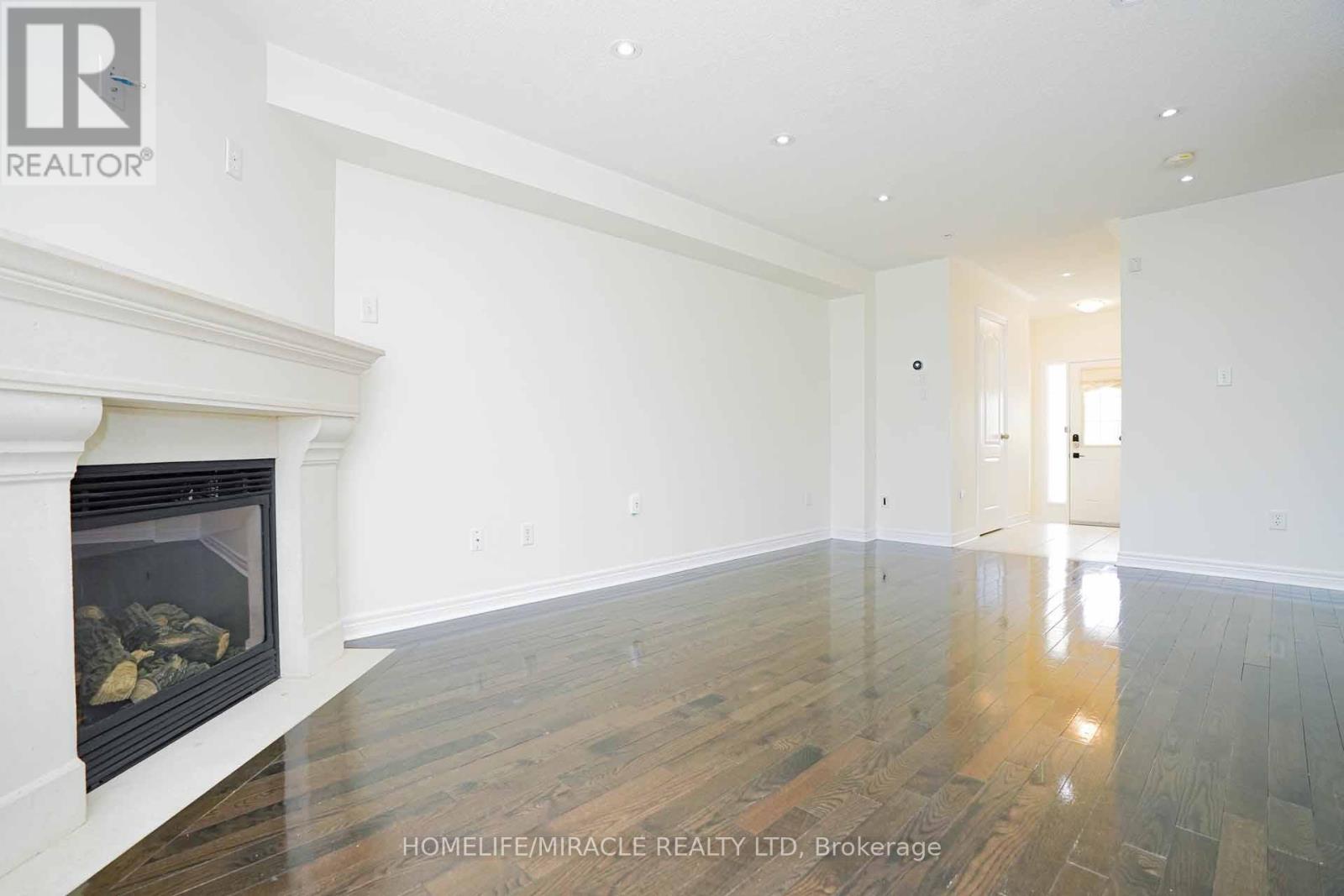 15 Atherton Avenue, Ajax, Ontario  L1T 4Y3 - Photo 8 - E12537446