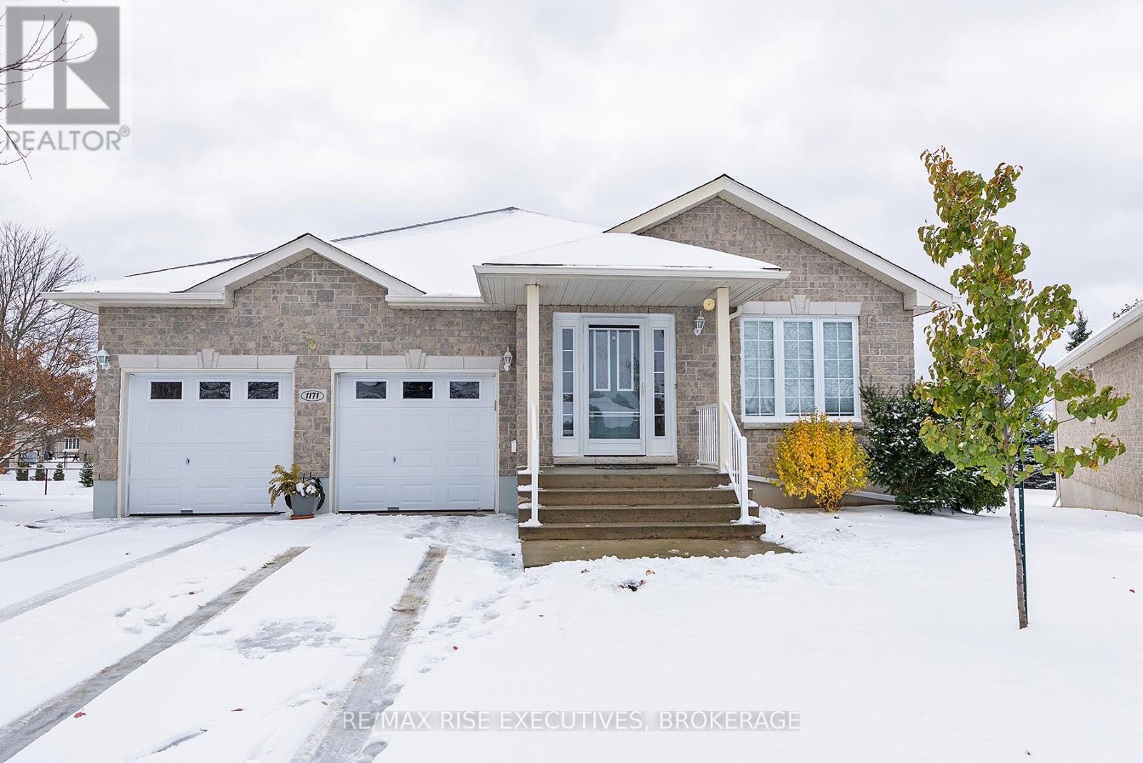 1171 Richwood Court, Kingston, Ontario  K7P 3J1 - Photo 3 - X12537730