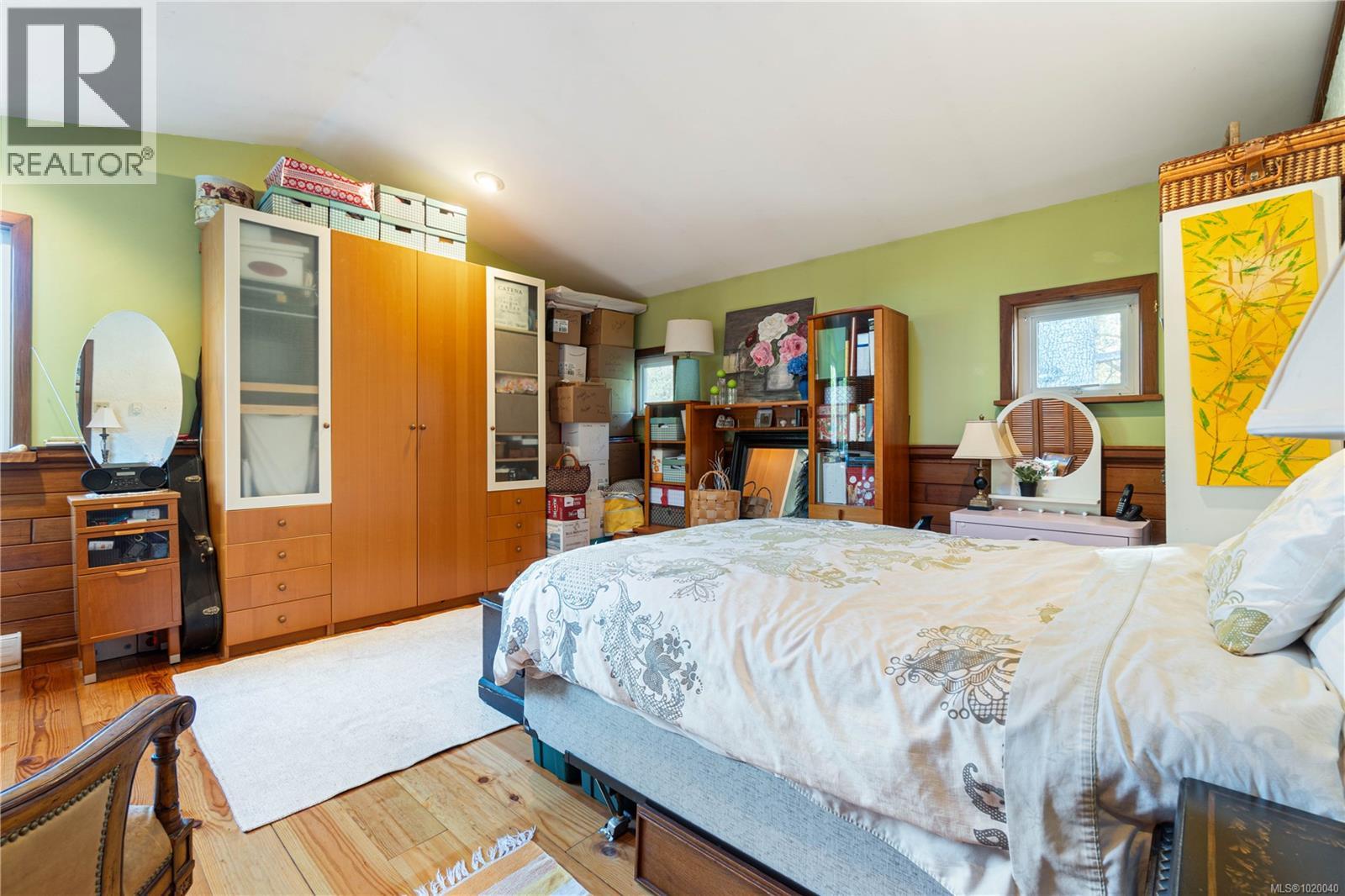 Property at 681 Turner Rd image 4