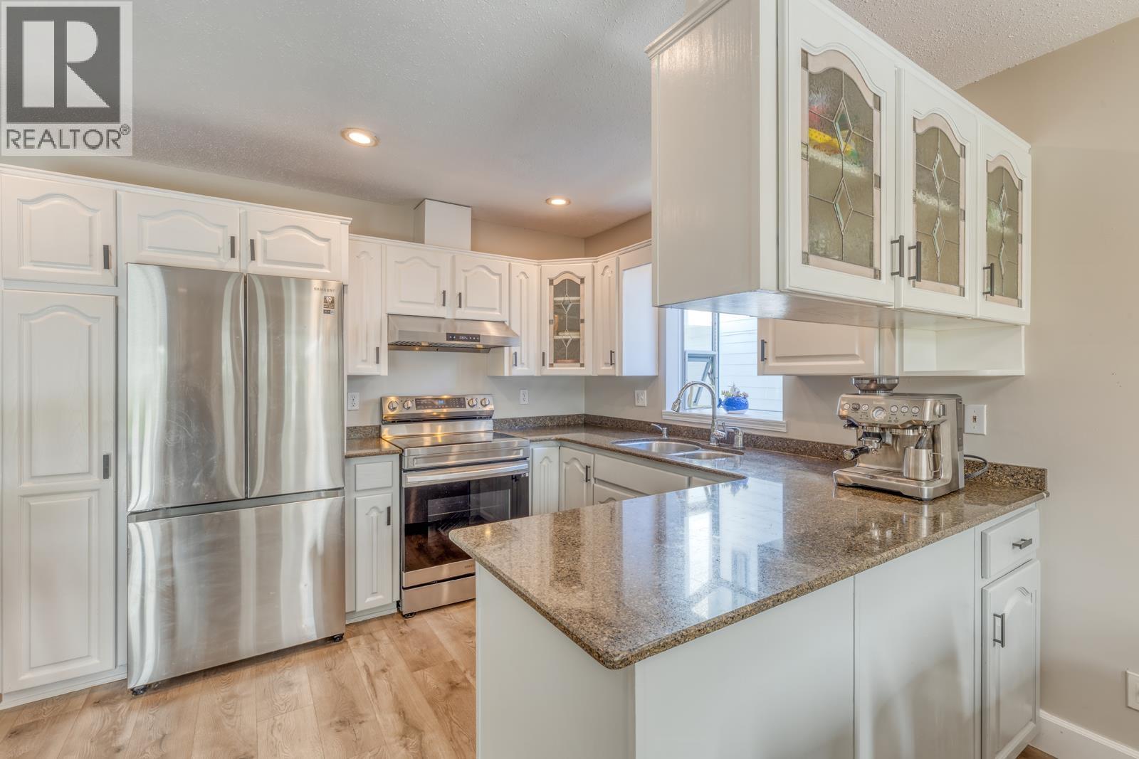 22970 126 Avenue, Maple Ridge, British Columbia  V2X 0S7 - Photo 6 - R3056222