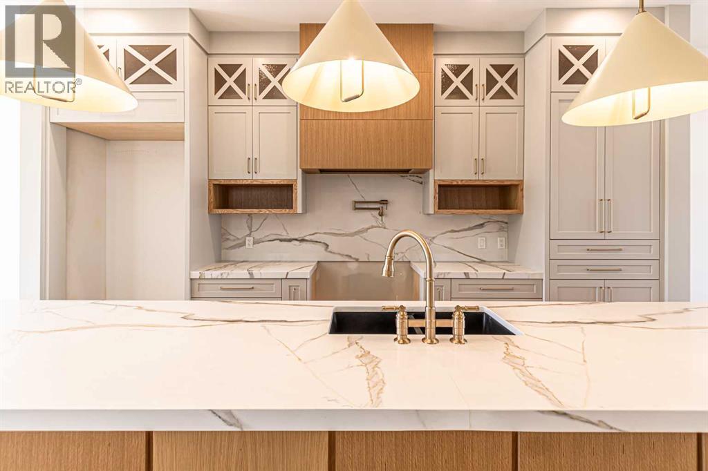 2048 41 Avenue Sw, Calgary, Alberta  T2T 6N7 - Photo 9 - A2264882