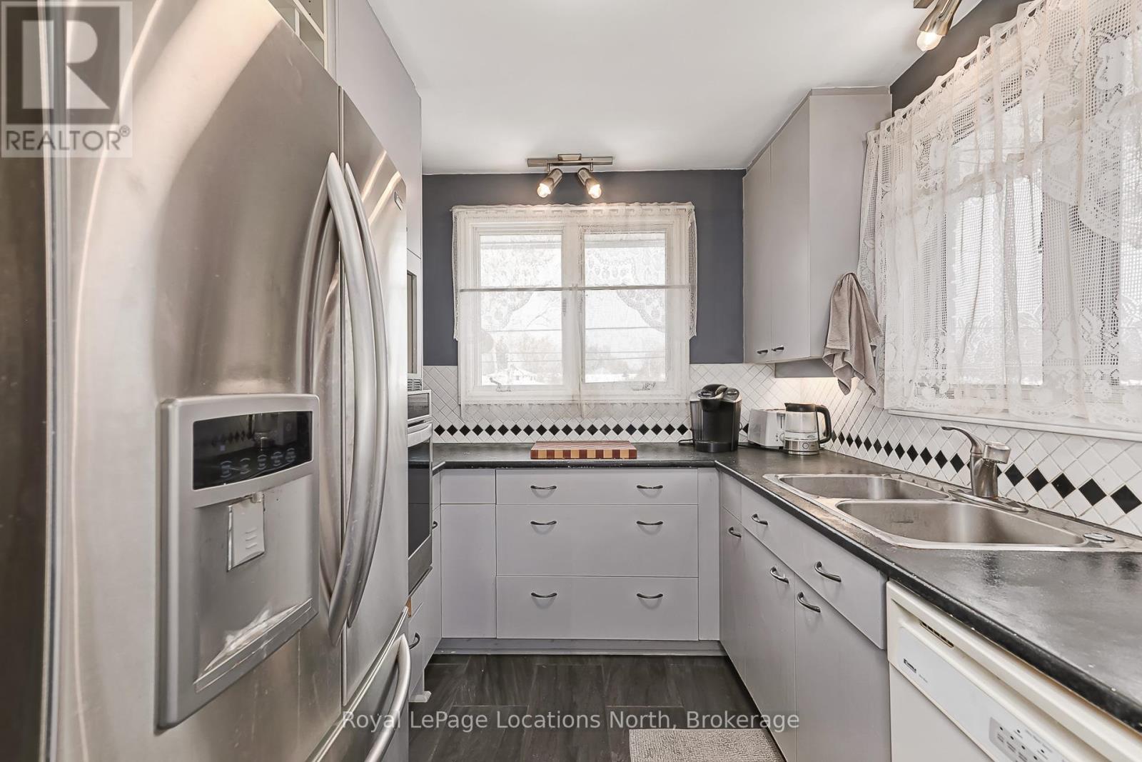 88 Campbell Street, Collingwood, Ontario  L9Y 2K8 - Photo 17 - S12537630