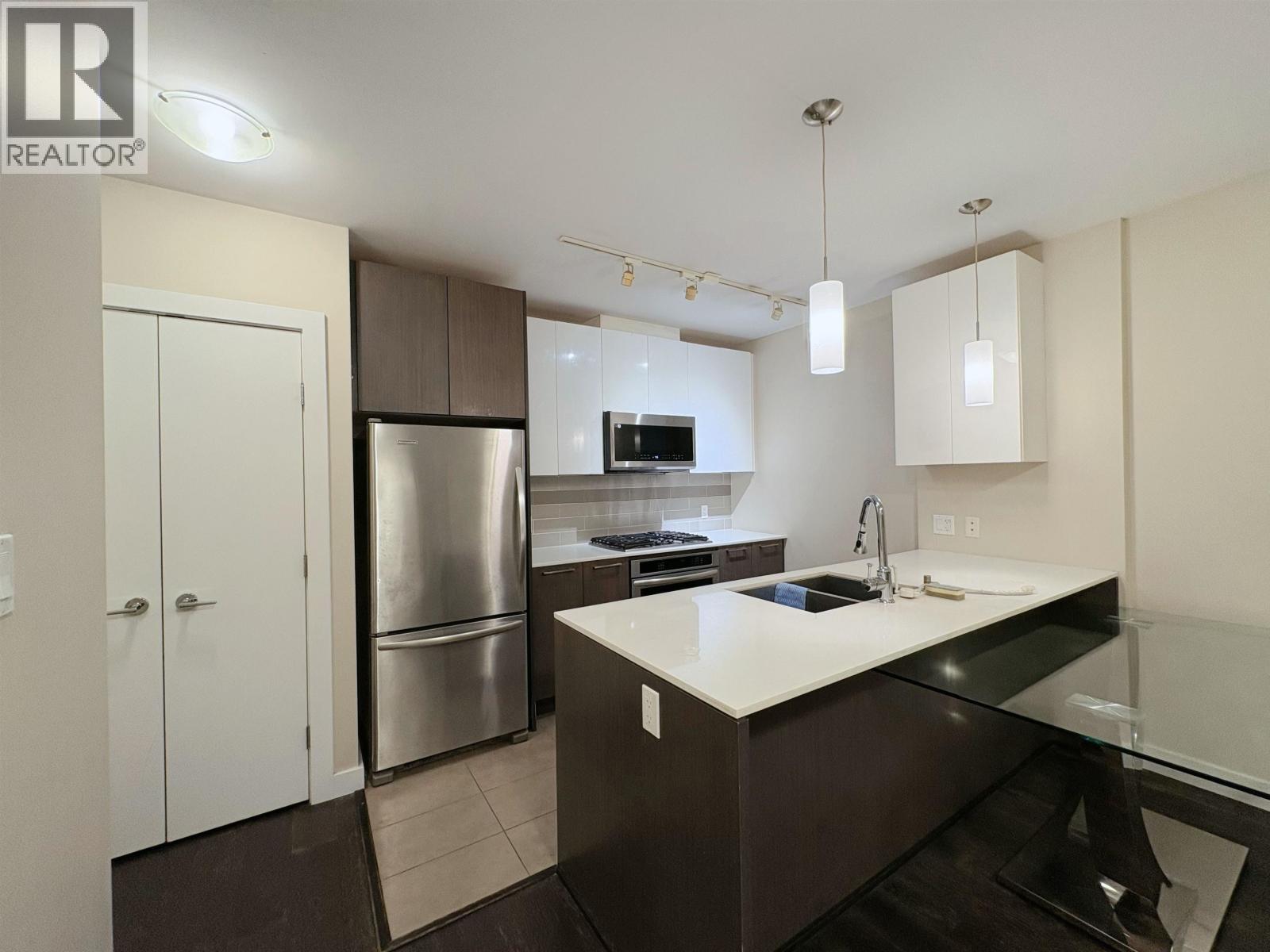 2008 5511 Hollybridge Way, Richmond, British Columbia  V7C 4N3 - Photo 2 - R3061843