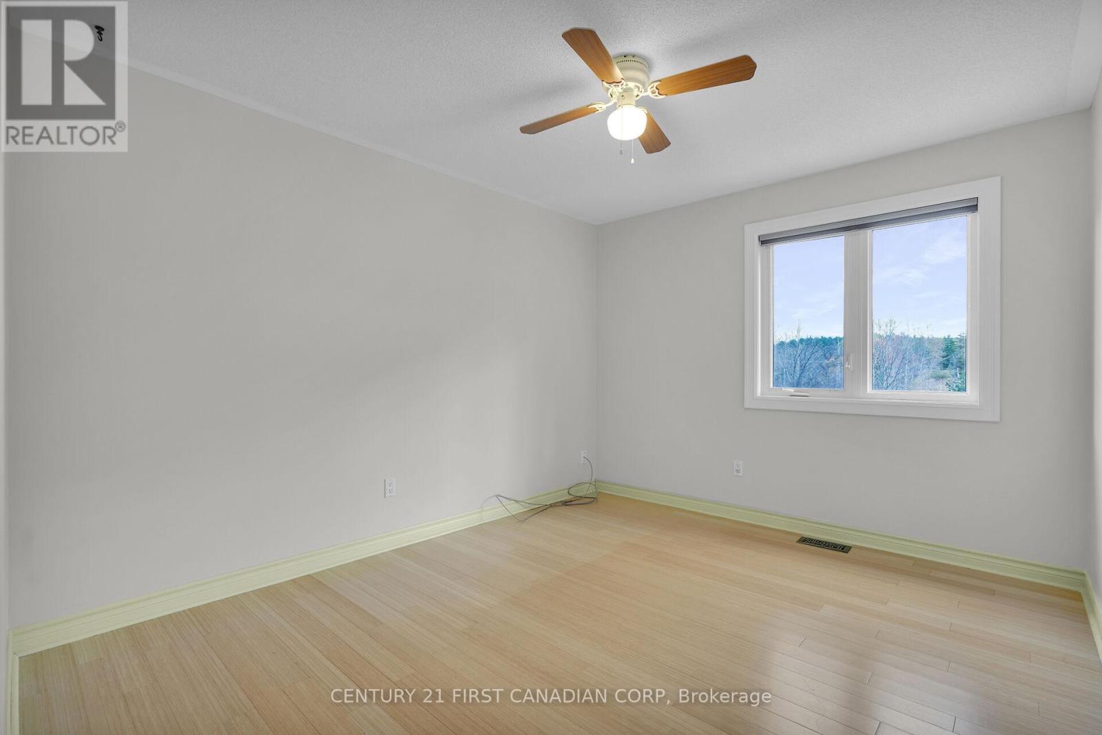 1738 Woodhull Road, London South, Ontario  N6K 4M6 - Photo 28 - X12537482