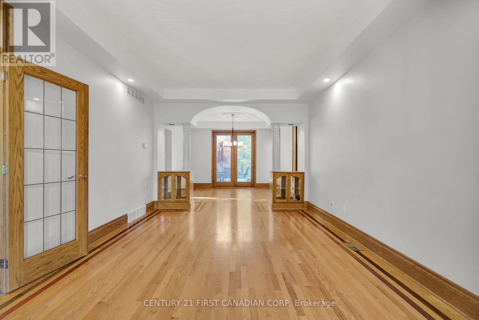 1738 Woodhull Road, London South, Ontario  N6K 4M6 - Photo 9 - X12537482