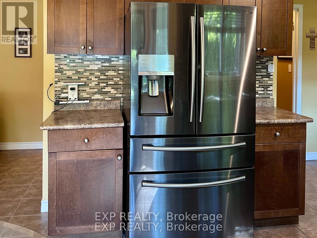 2011 Main Street, Norfolk, Ontario  N0E 1X0 - Photo 10 - X12537570