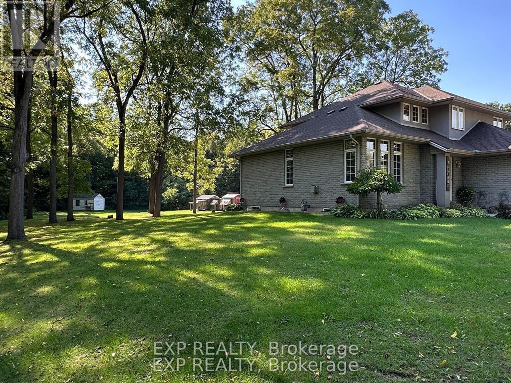 2011 Main Street, Norfolk, Ontario  N0E 1X0 - Photo 3 - X12537570