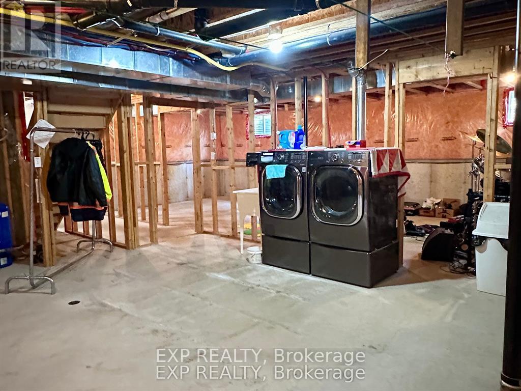 2011 Main Street, Norfolk, Ontario  N0E 1X0 - Photo 34 - X12537570