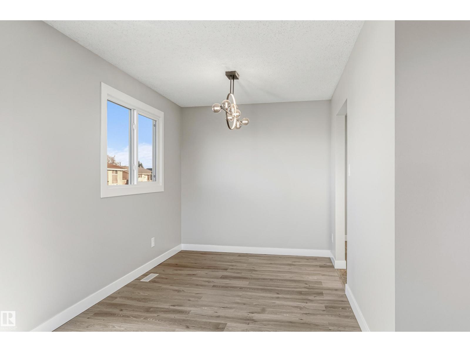 9701 100, Morinville, Alberta  T8R 1G6 - Photo 24 - E4465454