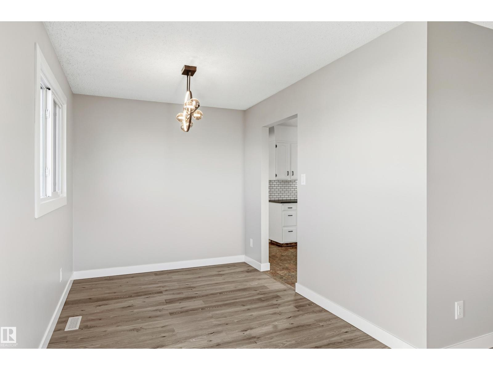 9701 100, Morinville, Alberta  T8R 1G6 - Photo 25 - E4465454