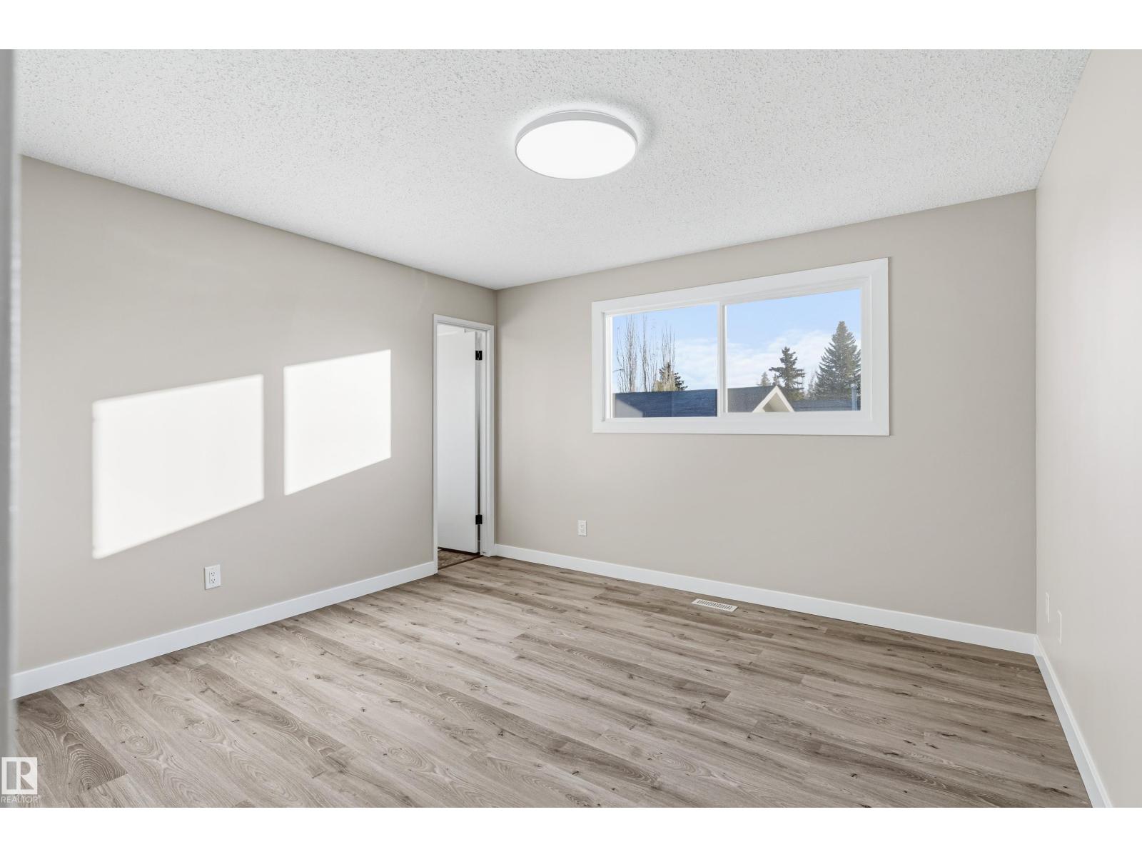 9701 100, Morinville, Alberta  T8R 1G6 - Photo 35 - E4465454