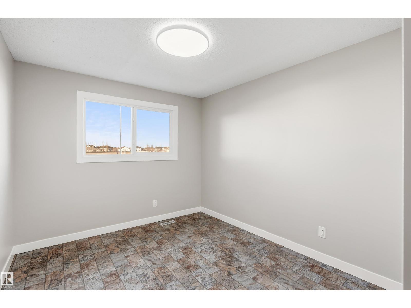 9701 100, Morinville, Alberta  T8R 1G6 - Photo 40 - E4465454