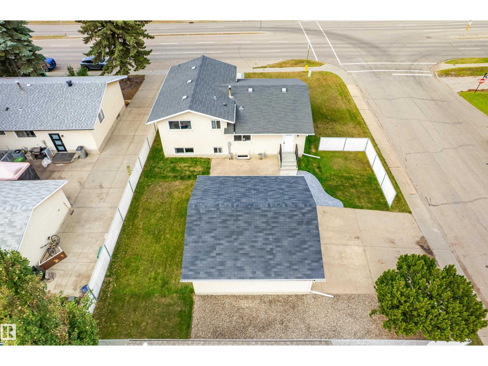 9701 100, Morinville, Alberta  T8R 1G6 - Photo 6 - E4465454