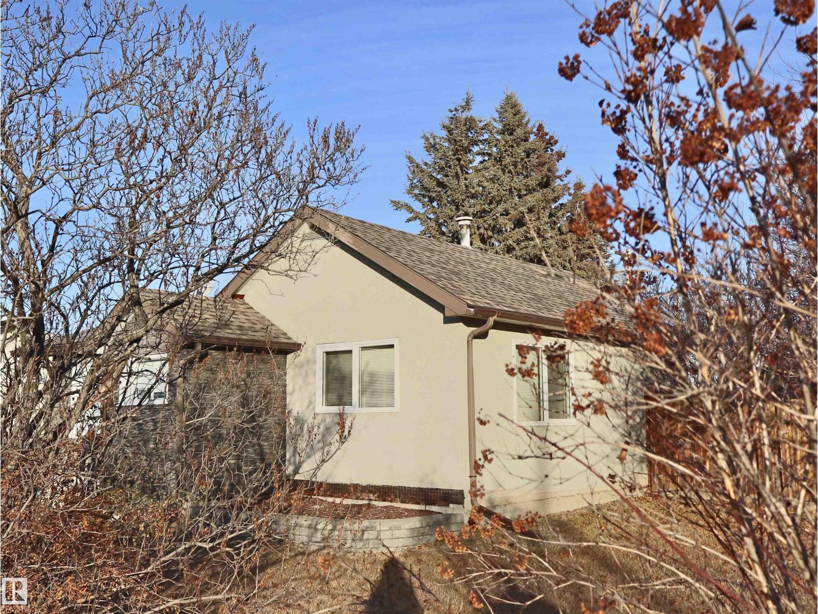 4604 54 Ave, Barrhead, Alberta  T7N 1K7 - Photo 2 - E4465458